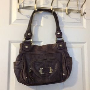 B Makowsky purple leather purse